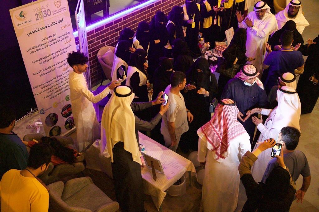 lensaad01's tweet photo. تعاون فريق لنسعد التطوعي مع فريق عطاء بلا حدود في مبادرة " التوعية بمرض السكري " في اليوم العالمي للسكري ، وكانت المبادرة بكافي مارين بارك بابوعريش 🤍🌿 #ابوعريش 

" انتظرونا القادم افضل واقوى باذن الله " https://t.co/2CYnAFZDza