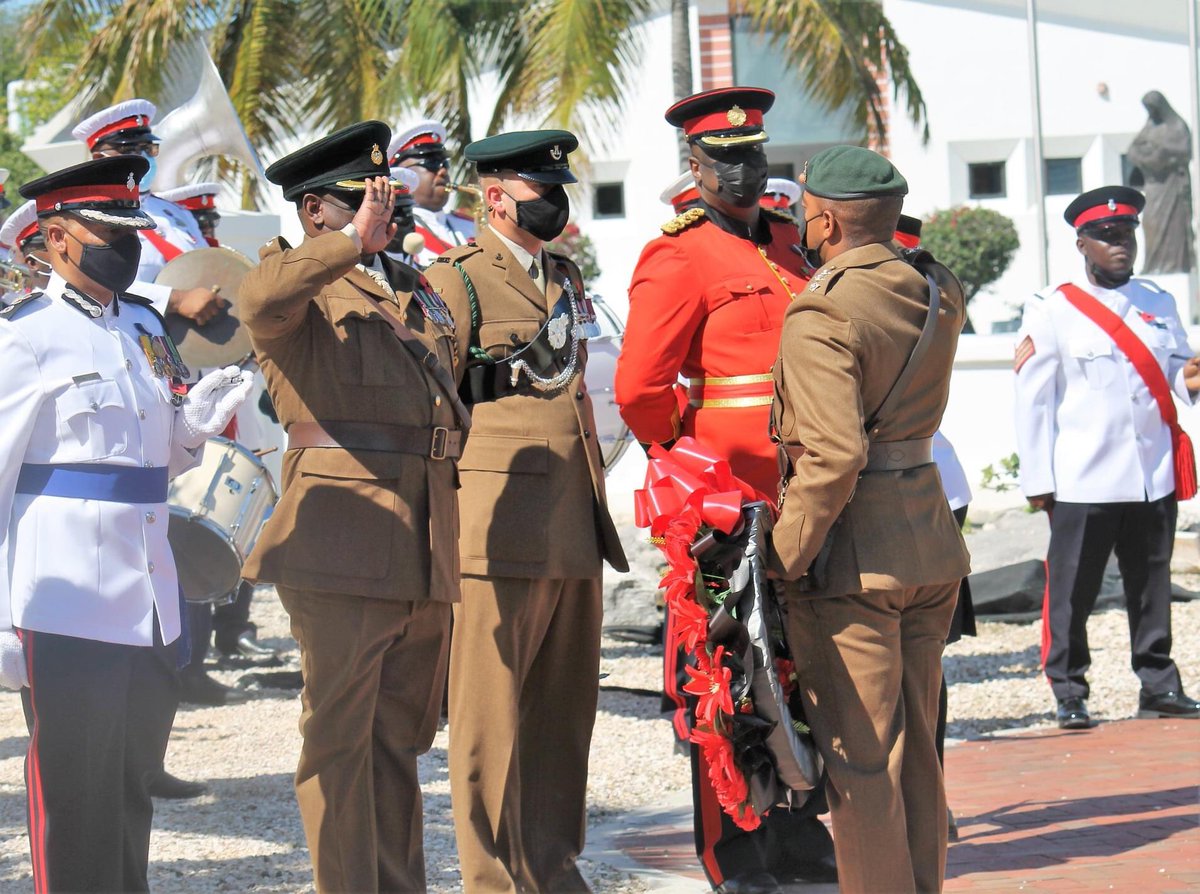 TCIRegiment's tweet photo. Remembrance Sunday 2021. 

They shall grow not old, as we that are left grow old:
Age shall not weary them, nor the years condemn. 
At the going down of the sun and in the morning 
We will remember them.  

#LestWeForget🌺🇹🇨
#TCIRegiment🇹🇨
#TCIStrong💪🏾🇹🇨
#TCIProud✊🏾🇹🇨 https://t.co/BtALAA376x