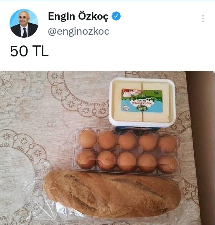 tmlayhan's tweet image. Sanıyorduk ki bir tek Akparti'nin yaptıklarına çöküyorlar😐
#CHPdeSeriTaciz #CHP