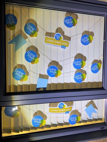 InstructusGroup's tweet image. We're proud to be Living Wage accredited! 

This week is #LivingWageWeek which celebrates 20 years of the movement which benefits both employers and their staff by paying fairly for a hard day's work.