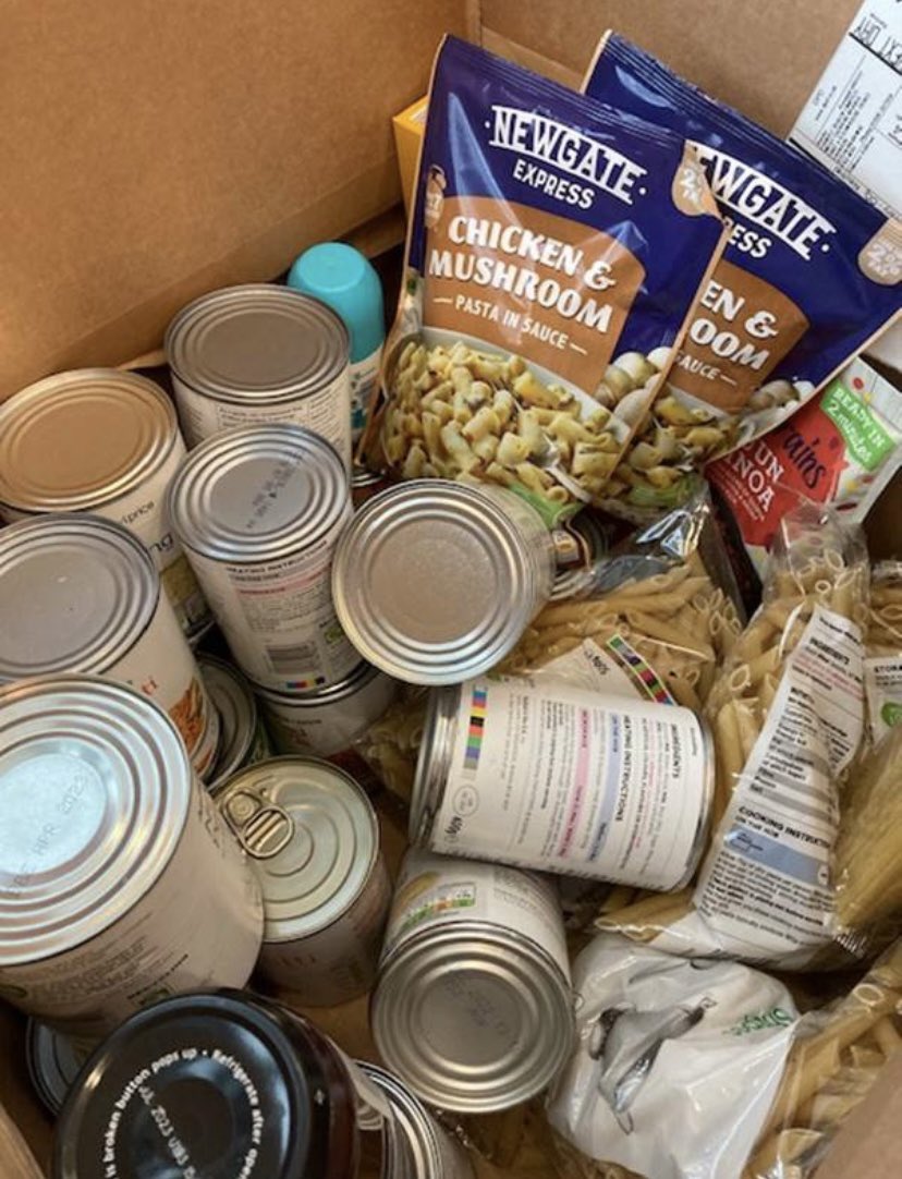 JWilliams_4's tweet photo. Staff at @VistryNW are supporting @WYC_official Christmas Hamper Appeal by collecting food donations to help families across Warrington this festive period. #SupportYourLocalCommunity https://t.co/zRQ6vOElao