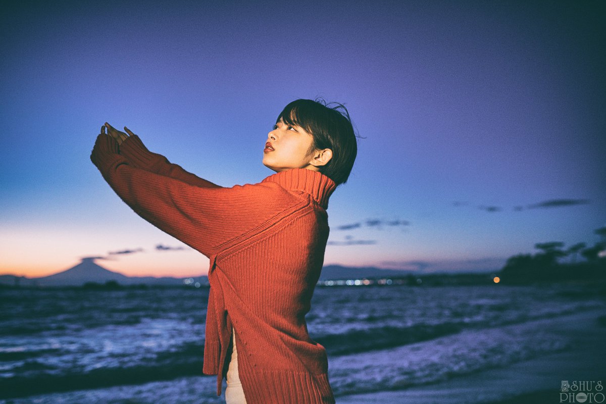 RippingShu's tweet photo. 🐚 Little Bit…🐚 

遠い遠い夏に　二人の影が
漂流者のように　今も揺れる

©WANDS https://t.co/w9KuY2i4QW