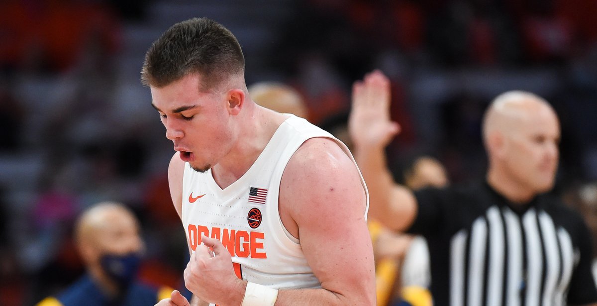 Syracuse point guard Joe Girard discusses Syracuse’s win over Drexel via @allisonkturner https://t.co/VZzWTO64l8 https://t.co/Tygb6MeiFP