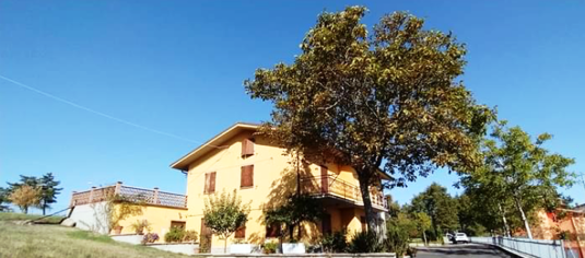 AgeGianelli's tweet photo. Rif. 1435 Fraz di Serramazzoni A 5 km in dir. Maranello Villa Bifamiliare € 320.000
https://t.co/TyB0AyH3Bz #sell #serramazzonese #serramazzoni #cimone #country #countryside #countrylife #appeninomodenese #living #home #villa #appartamento #immobiliare #buy #cimone #maranello https://t.co/mTpvMInntL
