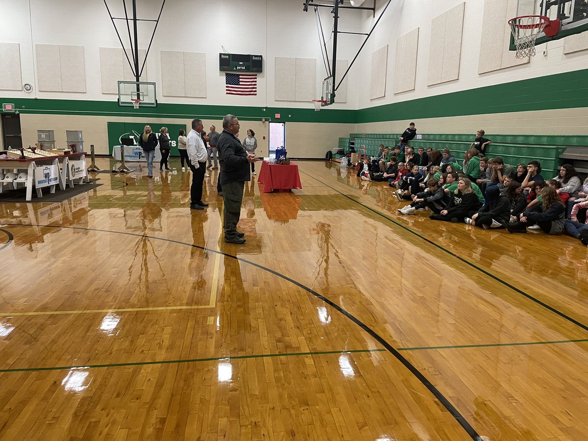 AnnaMSchool's tweet photo. 8th graders being introduced to the Trade Skills Ninja Challenge on Friday! https://t.co/8NflhXeDSM