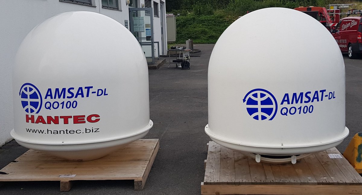 amsatdl's tweet image. The MALIK ARCTICA Cargo Ship is on its way to #antarctica with our new #AMSAT #QO100 antenna for #DP0GVN #hamradio vesselfinder.com/de/?imo=9618135