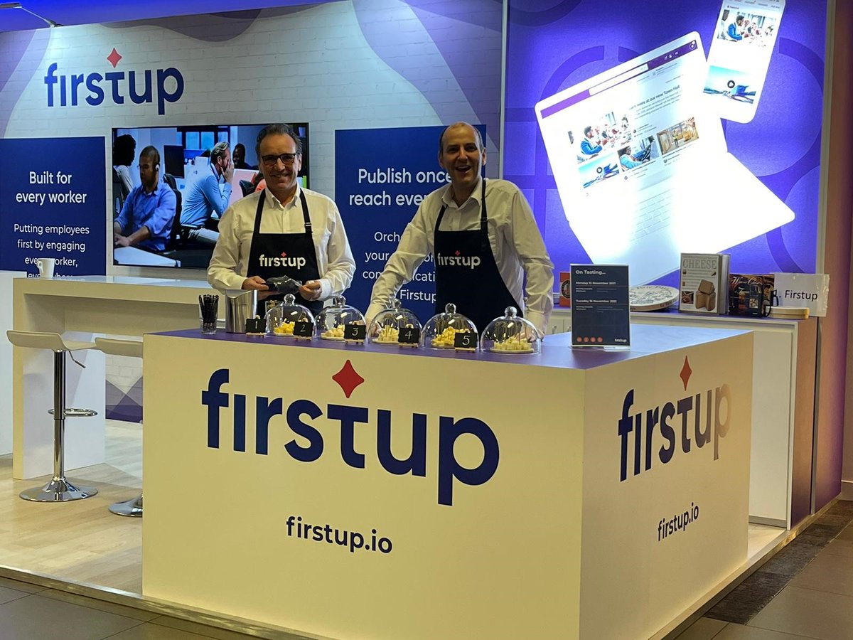 Firstup_io's tweet photo. Itโs day 1 of @simplycomm's Simply Summit & EXP & our tasting bar is in full swing! We're running 4 tasting sessions throughout the 2 day event - chocolate, cheese, wine & sparkling wine & we would love to see you there! #simplySUMMIT #DEX https://t.co/vBIHA80fMw
