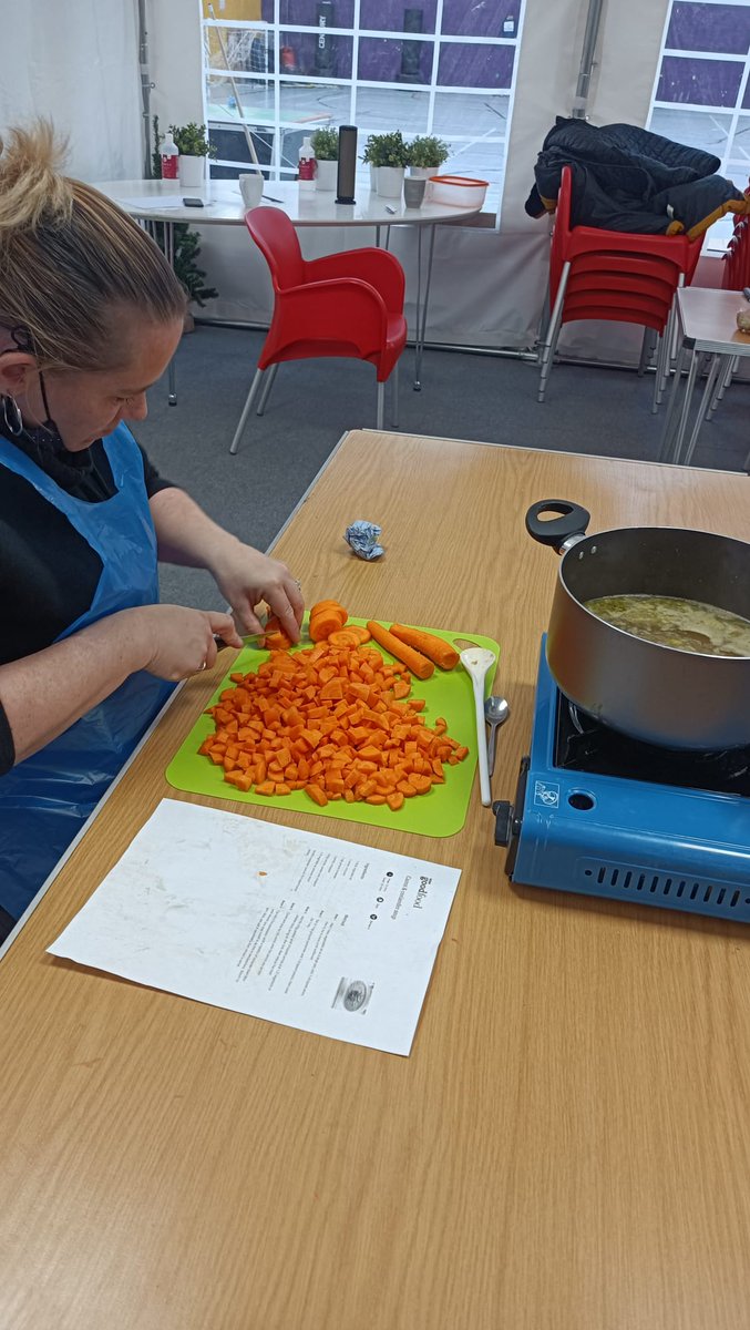 TrustConnect's tweet photo. Homemade soup today at the adult cookery club
@Connect_Sandie
#winterwarmer #communitycooks https://t.co/6NM6fvIINa