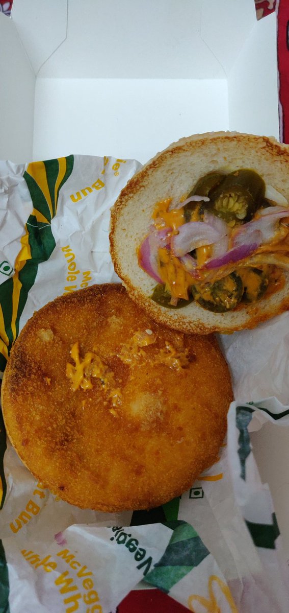 meezbaaahh's tweet photo. Classic case of...
What I ordered........... And what I get!
Where is the goddam salad?! (-_-')
@mcdonaldsindia 
#disappointed https://t.co/Gd0GvL5Bbl