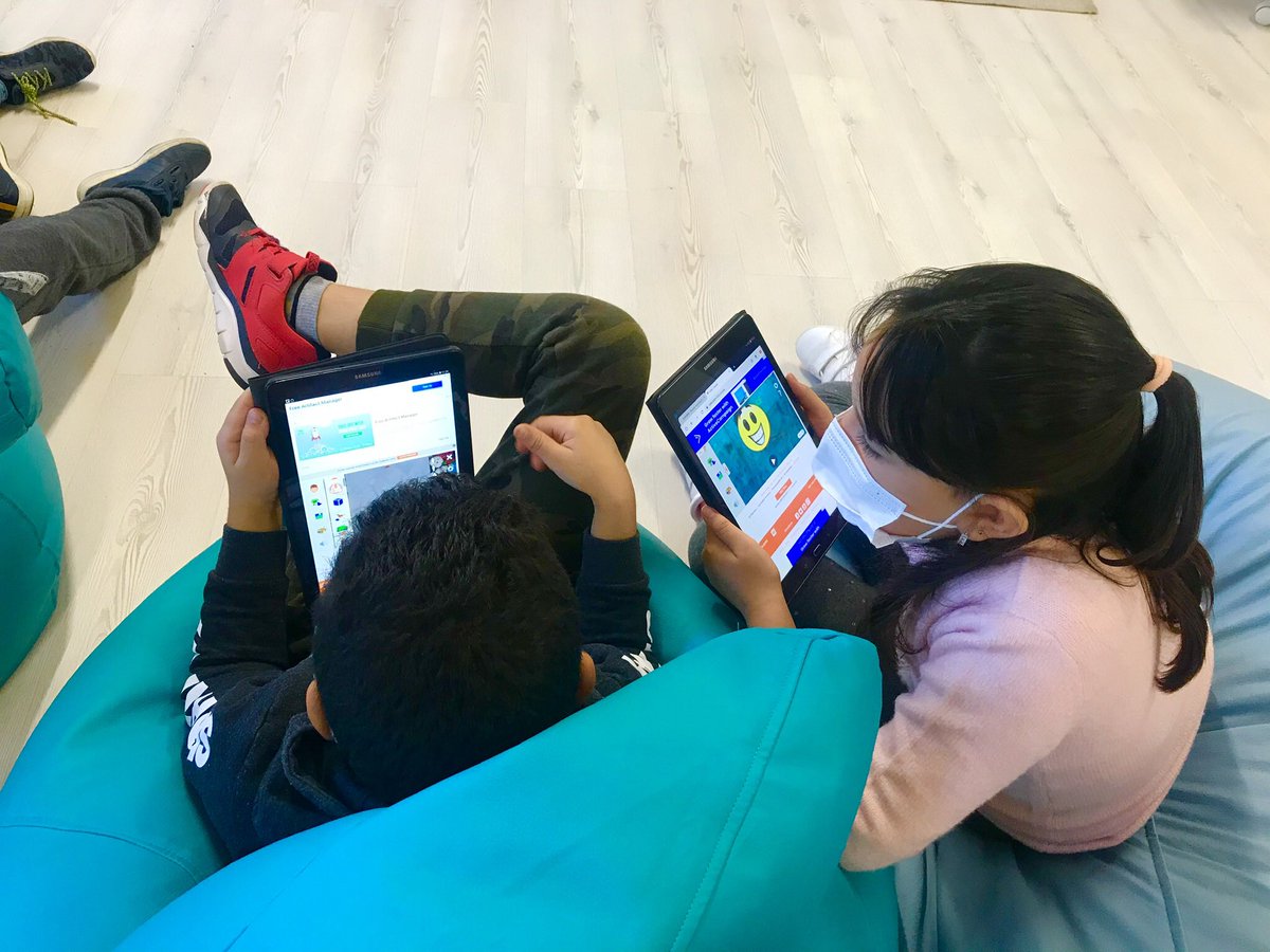 CEIPGumersindo's tweet photo. #tecnologíaconpropósito Tercero Primaria #aprendizajelenguainglesa https://t.co/eOz6Til6Cw