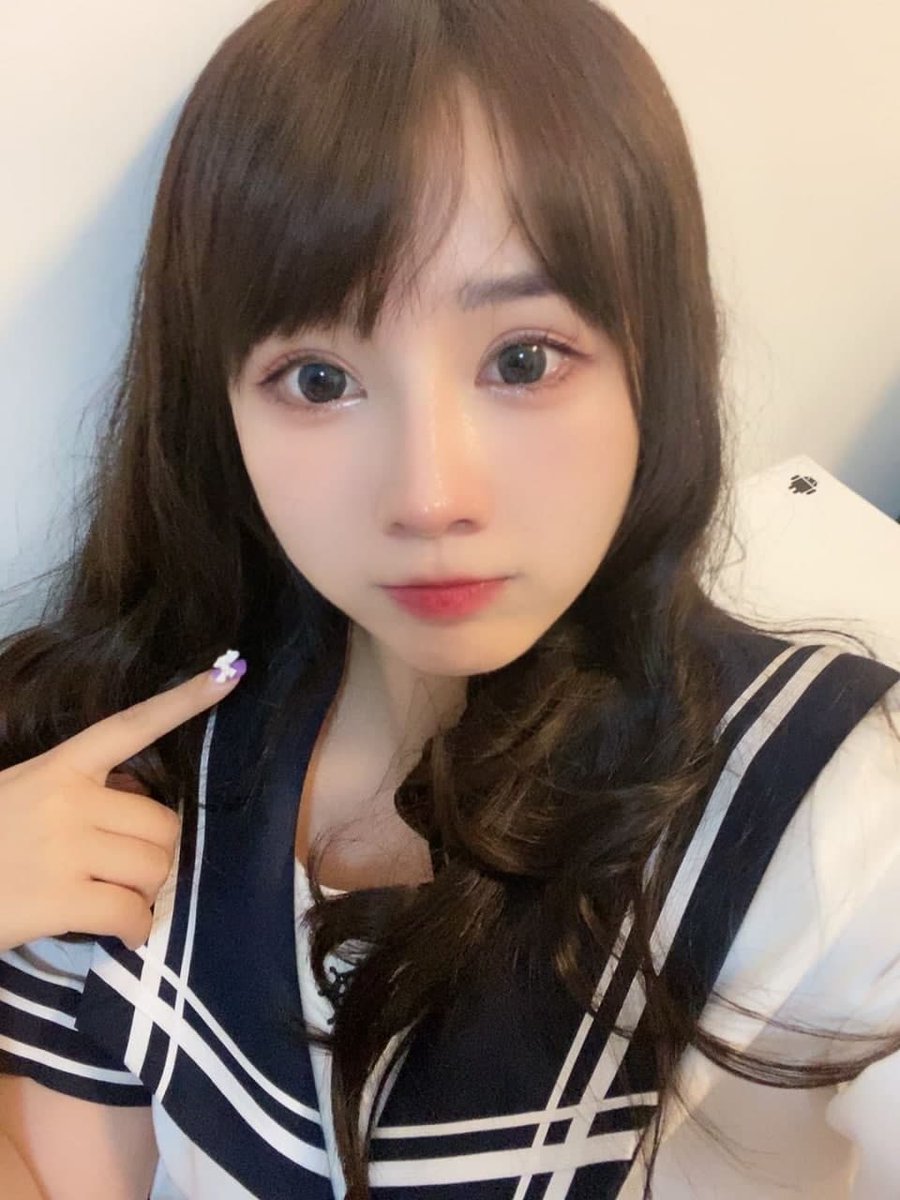 dcahIbv's tweet photo. 💝「募集贩送」丨杭州萝莉💝

现象级~丨内敛巨乳JK

◆：03
◇：166
◆：88
◇：E

衣服真兜不住了 快帮她按住！

可甜可妖丨手舌同频丨初舔炸裂丨恐难掌握

💟约看简介💟

#福利姬 #外卖 #外围 #黑丝 #萝莉 #上海 #厦门  #成都 #北京 #广州 #处女 #深圳 #伴游 #包养 https://t.co/9d1o5DcLFO
