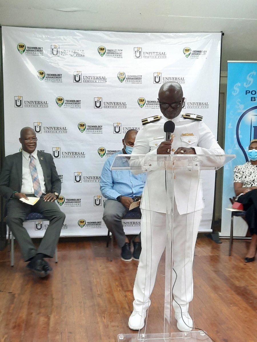 usfjamaica's tweet photo. VP, Academic and Students Affairs at the Caribbean Maritime University tells TAP 2 participants to use the skills they have developed to employ themselves and others.
#tapintotap #USF #TechnologyAdvancementProgramme #ICT #BuildJamaica https://t.co/LM6o9ngeJj