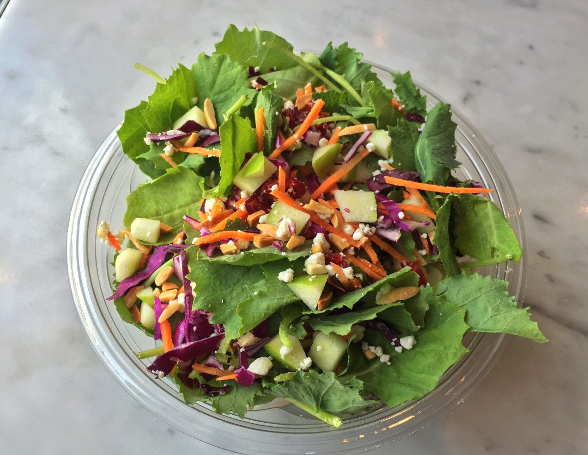 ProntoChopShop's tweet photo. No matter what day of the week, a salad is a fantastic choice.💚🥗
.
.
.
#Pronto #FairfieldCT #CTEats #HealthyEats #Delicious #Foodie #FoodGram #FoodArt #Pizza #Salad #GoodEats https://t.co/Q48liWgAH7