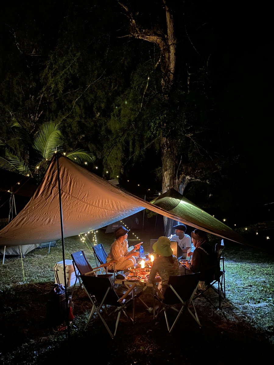 waniazzzzz's tweet image. I did it for the first time! Camping beach was fun, really.