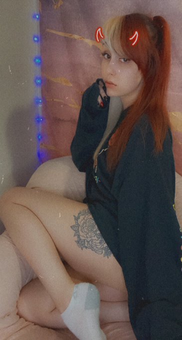 Notice me https://t.co/1U4XlMK4rN<a href="/tag/camgirl"class="tags"><span>#camgirl</span></a>