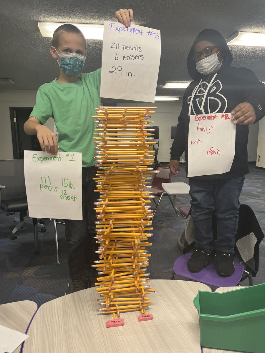 osumner259's tweet image. Continuing building our understanding of the scientific method @EIChargers with @SummitSpark today by creating hypotheses and building pencil towers! #WPSIgniteLearning #WPSFutureReady #STEM