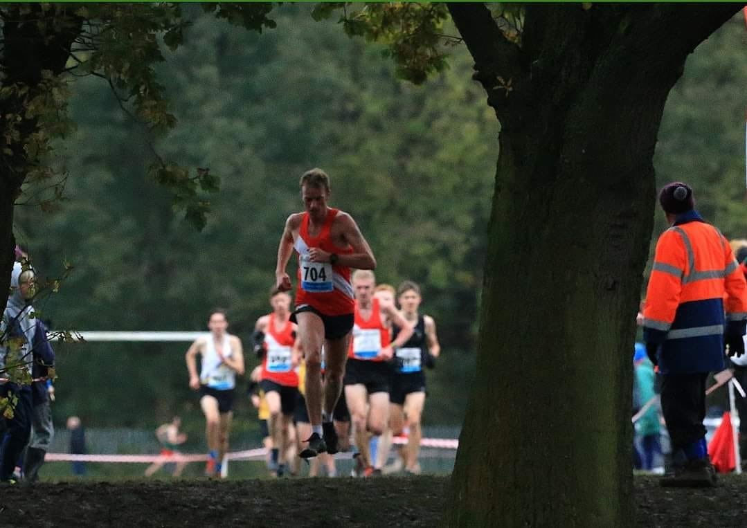 LocalRunnersPod's tweet photo. Coming up in Episode 19 of @LocalRunnersPod we need Carl Hardman of @salfordharriers !

Carl has been mentioned quite a few times in stories we’ve heard so far, so it’s great to finally have him on the podcast.
Get them questions over before Friday when we record episode 19! https://t.co/tU3aJiRBpz