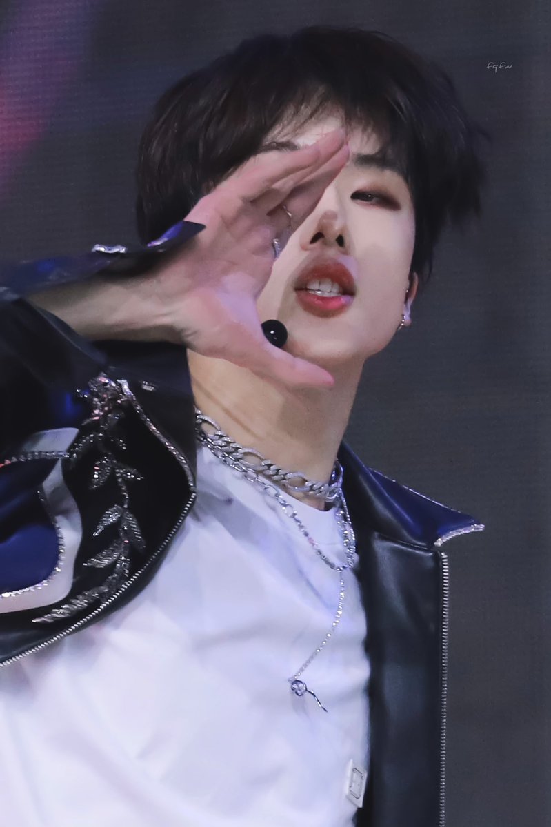 Jisungfess's tweet photo. Jisung kalau lagi ngupil gimana ya?, lubang idungnya tuh panjang ga bulat kek kita-kita gitu, hidung jisung! bagus banget banget

Cr @/_fqfw_ https://t.co/rc8MqsqyJT
