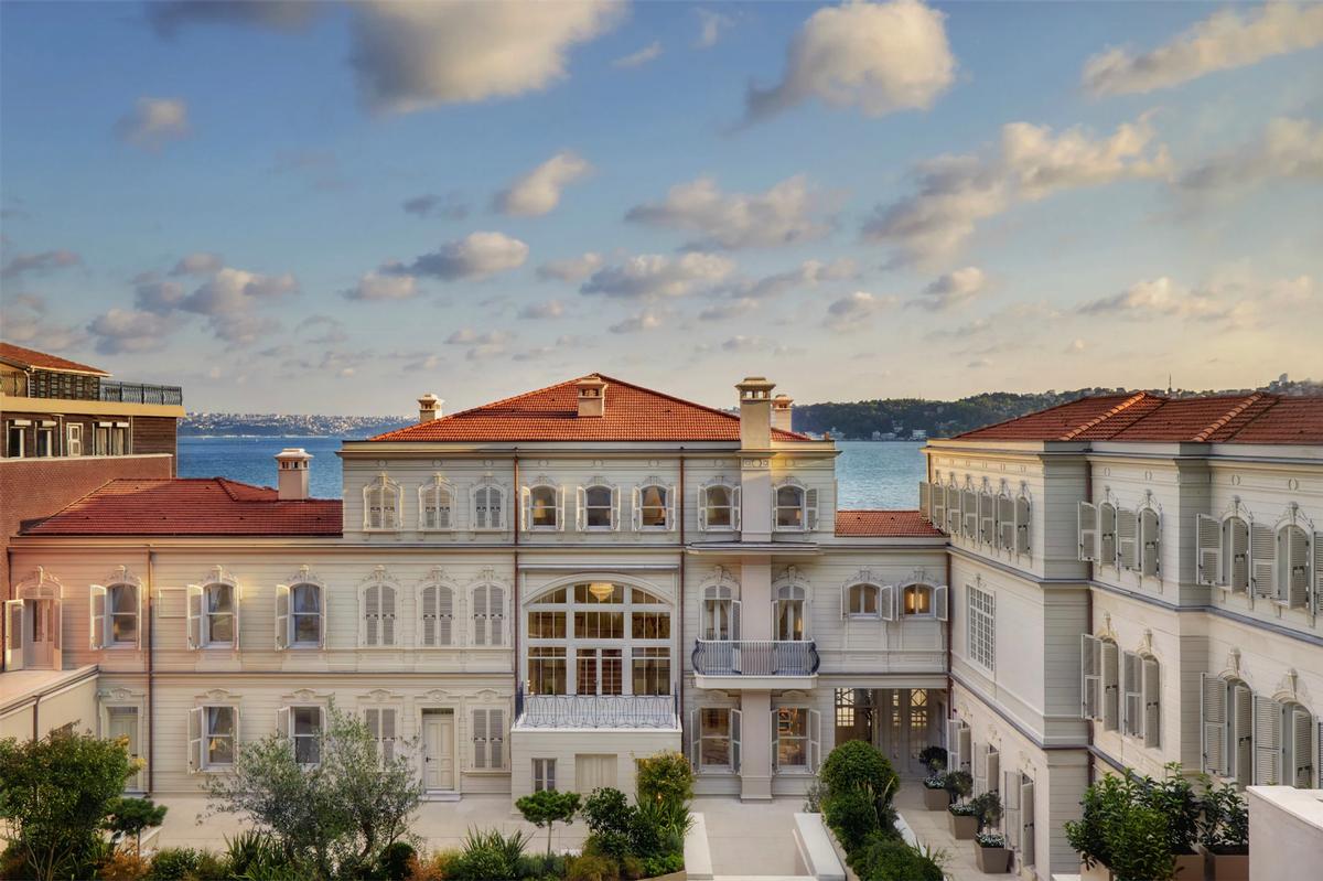 FashionizerSpa's tweet photo. .@Six_Senses_ Kocatas Mansions, Istanbul has been upgraded with a brand new urban spa retreat within a restored stone house - using natural materials &amp; constructed in an eco-friendly manner with artefacts to pay homage to the city’s past.#SimplySixSenses 

https://t.co/GUhoGEMIPy https://t.co/AdUyUBlv3P