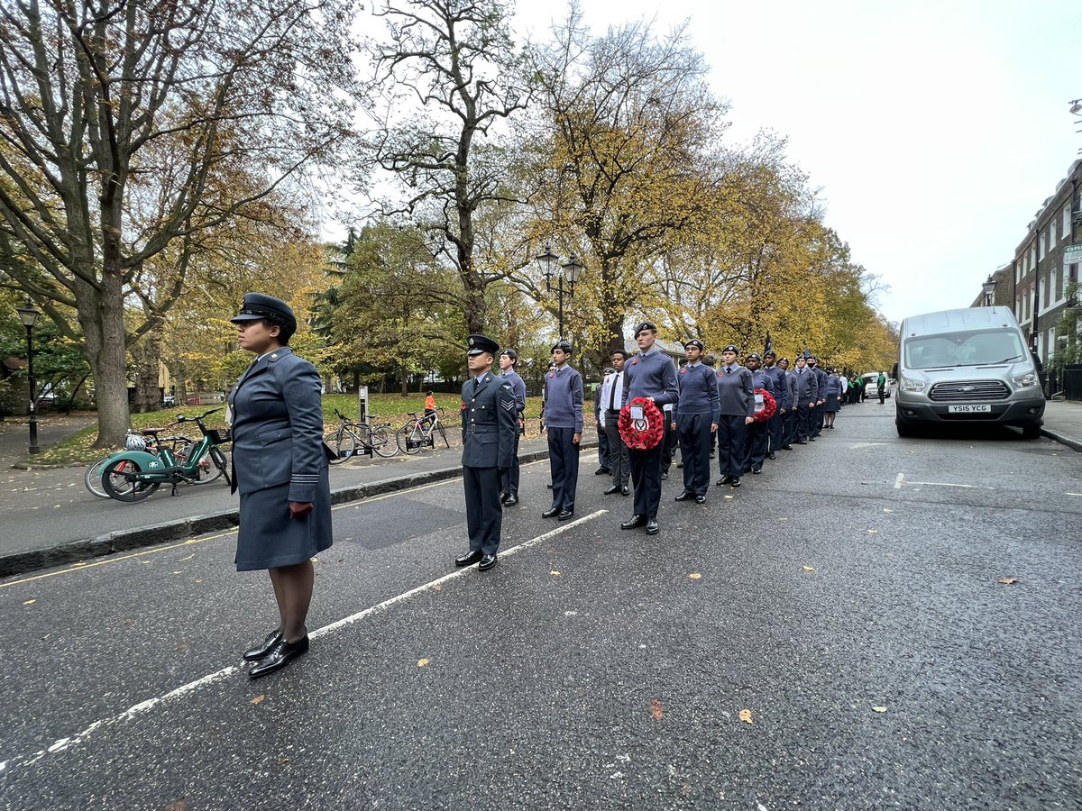 9FsquadronATC's tweet photo. Islington Remembrance Sunday Parade 

#islington #parade #rememberancesunday #marching #wreath #remember #cadets #royalairforceaircadets #rafac #aircadets https://t.co/wAwIy8uwam