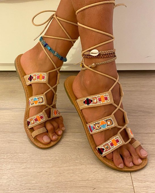 Would you like more of this content? https://t.co/qCM3zz12j1<a href="/tag/feet"class="tags"><span>#feet</span></a><a href="/tag/soles"class="tags"><span>#soles</span></a>