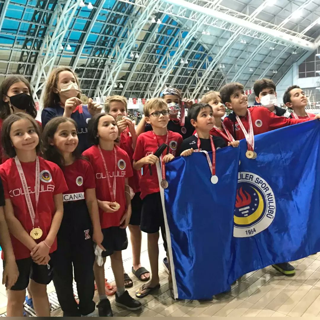 tedkolejliler's tweet photo. 12-14 Kasım tarihlerinde Etlik Olimpik Havuzunda düzenlenen Atatürk'ü Anma Ankara Küçükler Yüzme Şampiyonasına katılan 8-9-10 yaş sporcularımız, müsabakalarda 28 altın,13 gümüş, 14 bronz olmak üzere toplam 55 madalya alarak kulübümüzü başarıyla temsil etmişlerdir.

#tedsk #yüzme https://t.co/DP6ptfDr62