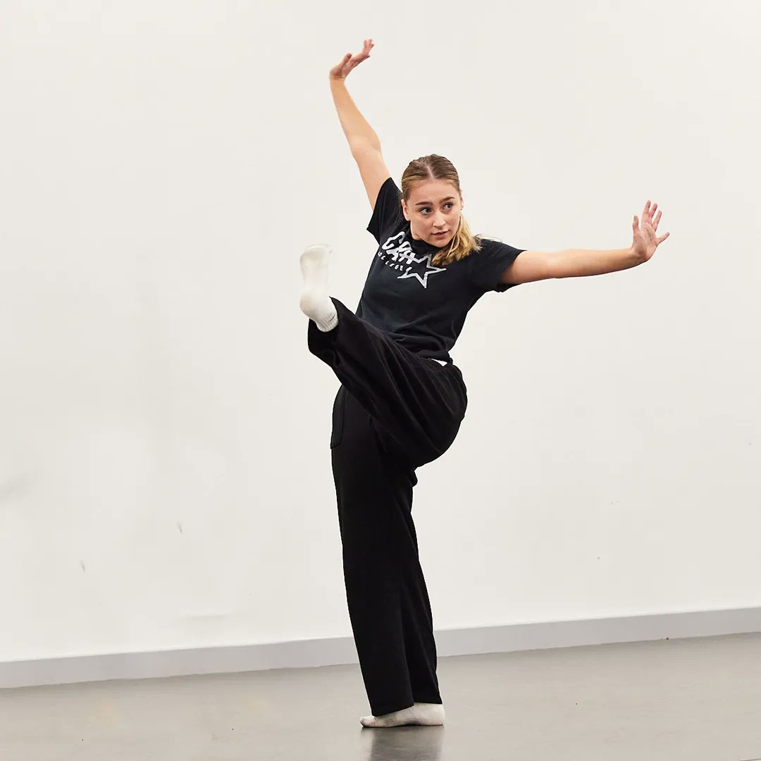 YorkshireDance's tweet photo. We can't believe it's been two weeks since #DanceFutures 🤯 We were so inspired by the conversations and sessions led by a range of young people, organisations and artists and are feeling very hopeful about the future of youth dance.
Images © David Lindsay https://t.co/X0AtLM24OQ