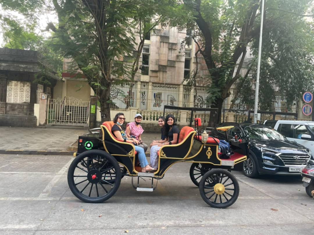 Khaki_Tours's tweet photo. Those who thrived on our #FortByVictoria heritage tours on SUN, 14th NOV. Book your #FortByVictoria ride this weekend on https://t.co/9Xu7fidxXZ

#KhakiTours #MumbaiFort #BombayHeritage #MumbaiHeritage #Mumbai #History #MumbaiStories #Bombay https://t.co/lOdh5oXMAv