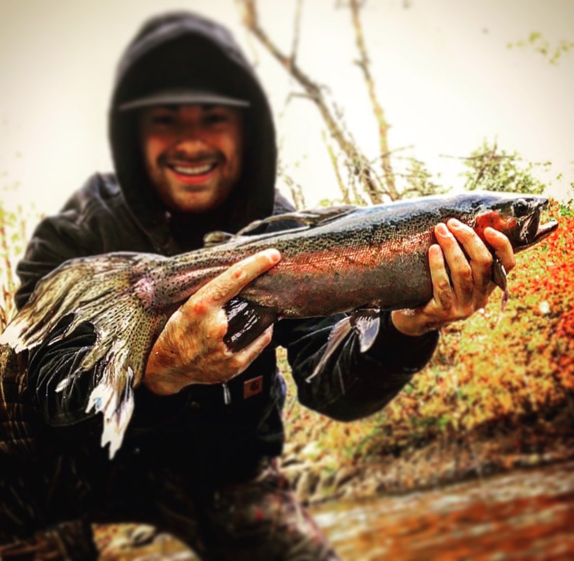 JZB_Outdoors's tweet photo. Another shot of my fantail rainbow! Showcasing that amazing tail fin! #rainbowtrout #fantailrainbow #floatfishing #centerpin #bobberdown #fishon https://t.co/XunWW5Icii