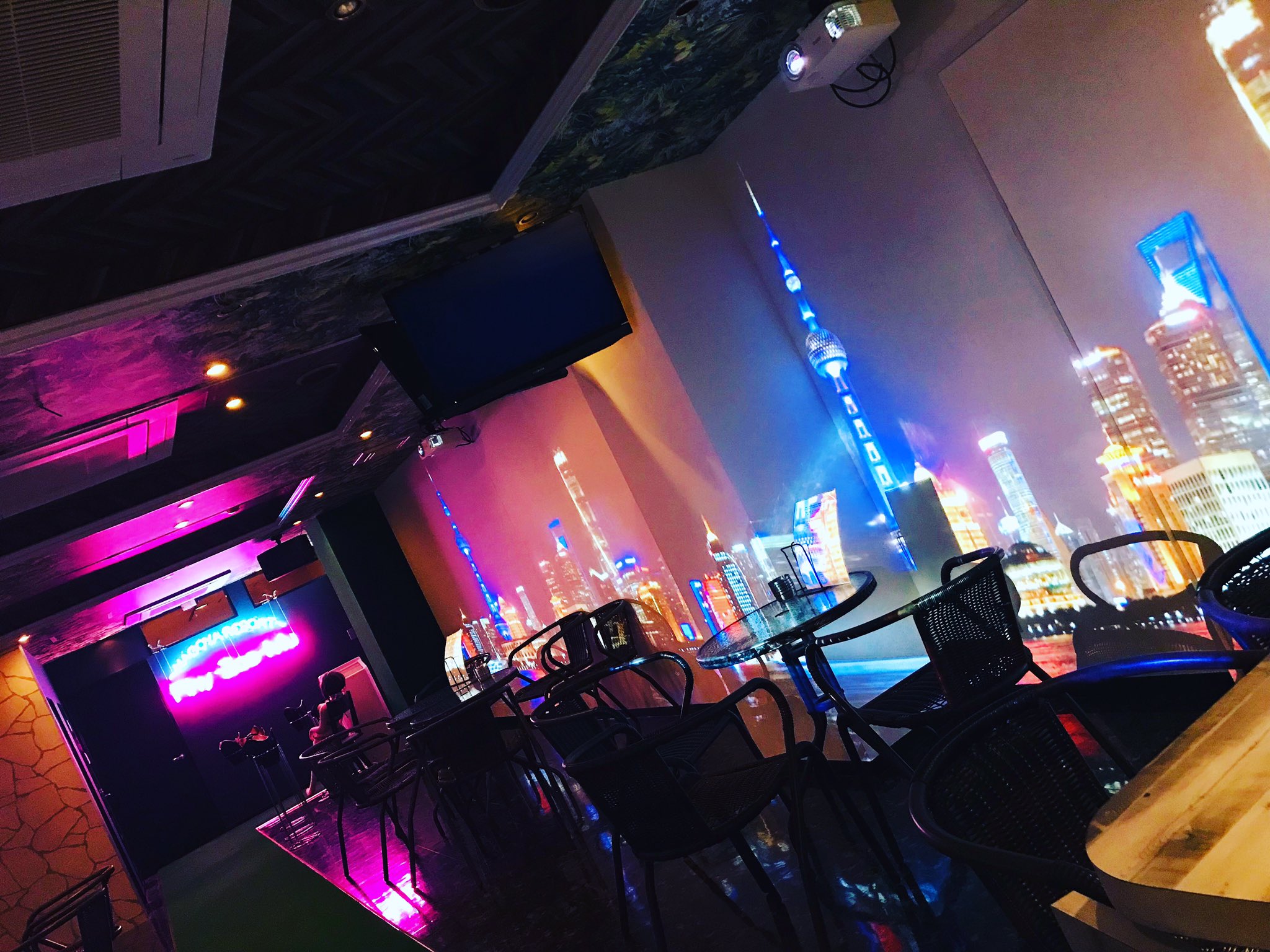 Nagoya Resort Rhyzoomu 毎日営業 22 00よりopen 3000 飲み放題 Rhyzoomu リゾート ナイトプール プロジェクションマッピング 海 海水浴 水着 カクテル デート アジアンリゾート カフェ バー キャバクラ ホストクラブ Nagoya Resort Rhyzoomu 毎日営業 22 00よりopen 3000 飲み放題 Rhyzoomu リゾート ナイトプール プロジェクションマッピング 海 海水浴 水着 カクテル デート アジアンリゾート カフェ バー キャバクラ ホストクラブ