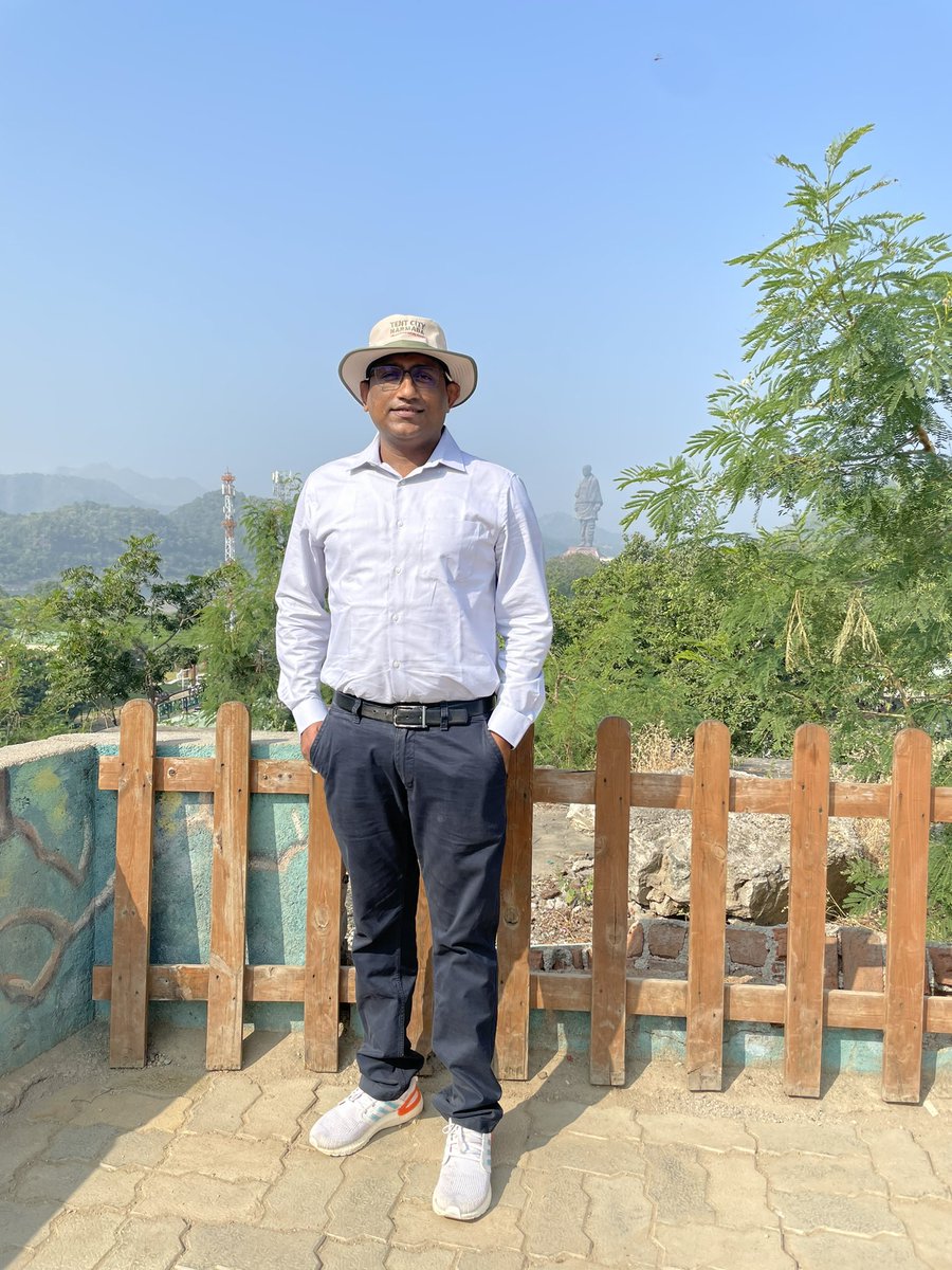 nildeoreIAS's tweet image. Visited Sardar Sarovar Dam and #StatueOfUnity 
Both structures are engineering marvel.
#megainfrastructure