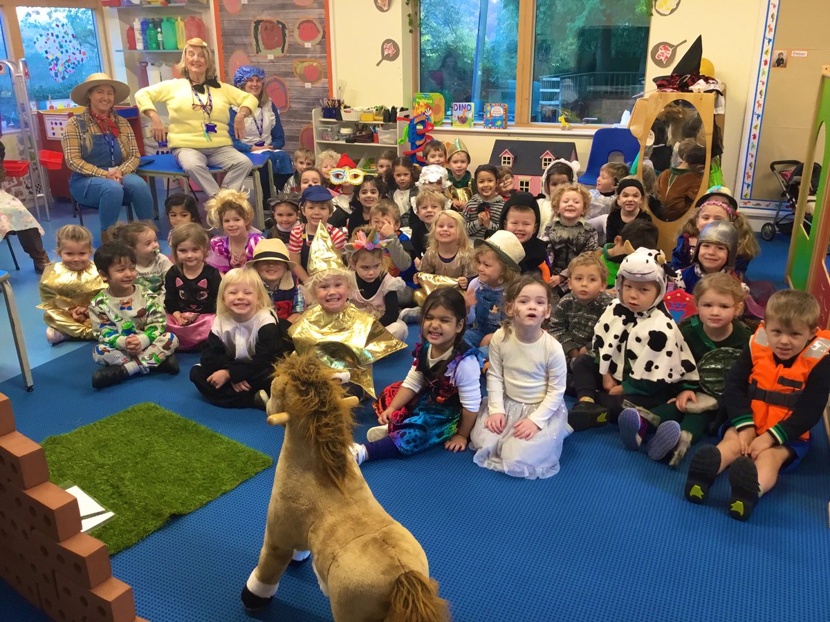 KESPreparatory's tweet photo. #StroudEY are loving singing nursery rhymes both old and new. This book has some lovely updated interpretations of old nursery rhymes which we have enjoyed learning. #worldnurseryrhymeweek #StroudNursery #StroudReception #earlyyears #StroudCreativity #ForeverUndaunted https://t.co/8c7yg6QMLJ