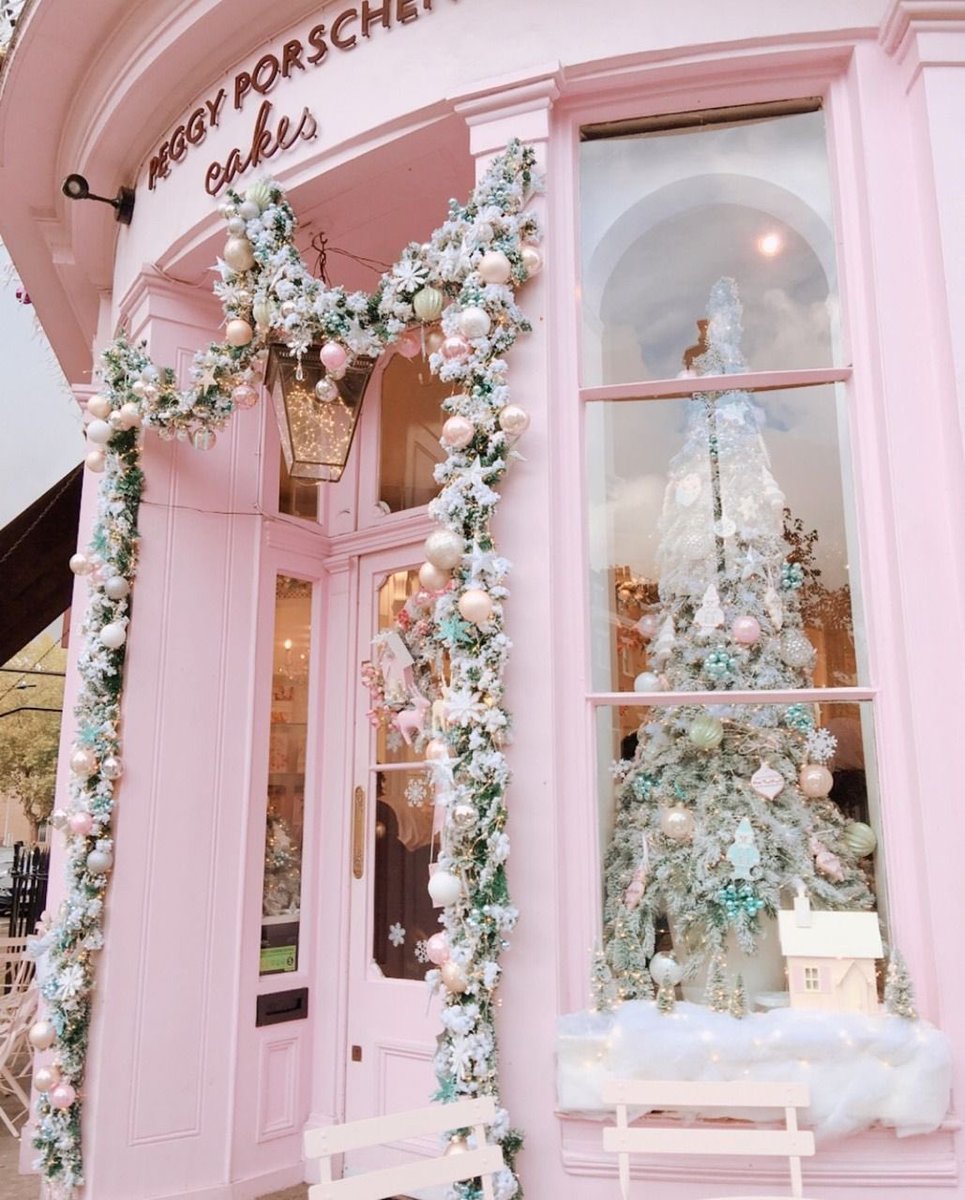 Pretty Little Boutique tweet media