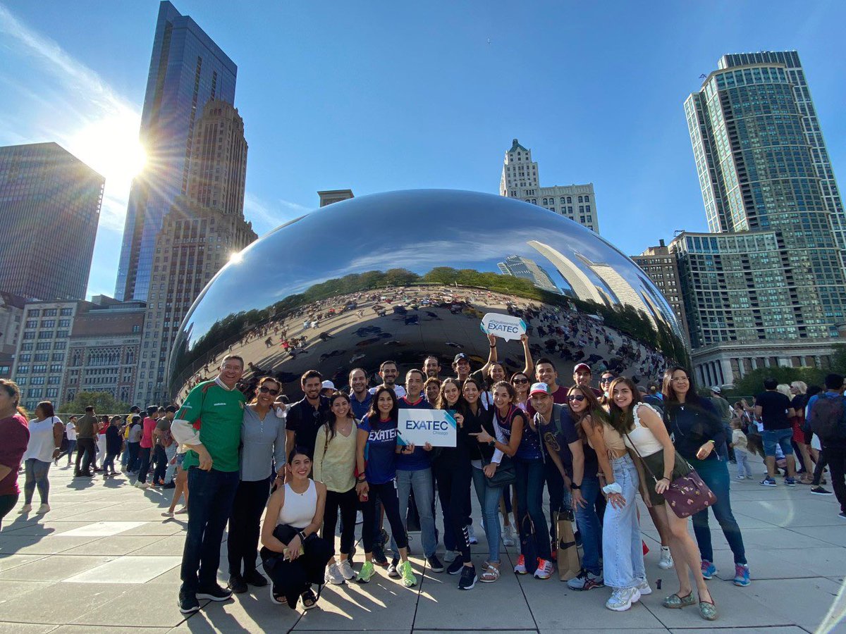 UIC_OGE's tweet photo. After last year’s successful faculty international research collaborations funded jointly by Tec de Monterrey and University of Illinois Chicago Nuveen Fund Grants, our strategic partnership launched an innovative program of student research internships. https://t.co/PNNTFb9nGQ https://t.co/xUihsshrnl