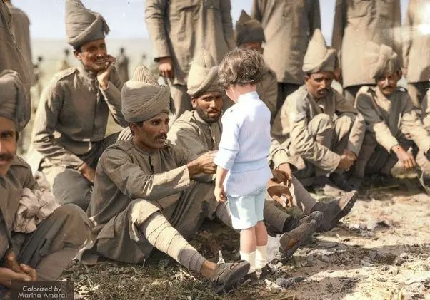 facts_deso's tweet image. #interestingimage
A curious French boy meets Indian troops fighting for the Allies- colorized.

Over 2.5 million Indians fought overseas after forceful conscription by the Raj- the largest volunteer army in history.
The British Army- all in all- had 2.9 Million soldiers in it.