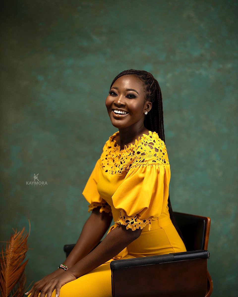 AchimotaSchool's tweet photo. #AchimotaExcellence πΉ We have three Clark House ladies from OAA 2015 joining our list of new doctors this year! π« Congratulations to Doctors Florence Brew, Eliza Coffie and Teresa Abonambugre. Ayekoo β¨β¨#SheIsSTEM π¬π#GirlPower https://t.co/XQOo90Bdrc