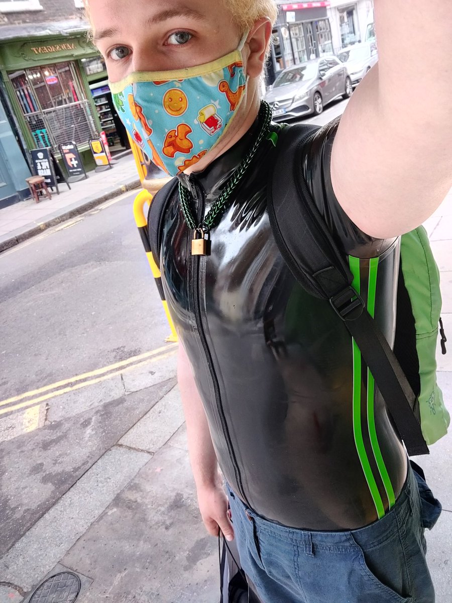 BuddyThePup1's tweet photo. Hello!

This is just an account of a little stupid puppy 🐶

Expect to see:
Pup play
Chastity
Rubber
ABDL
And much much more

Enjoy! https://t.co/76Z0gQhSsX