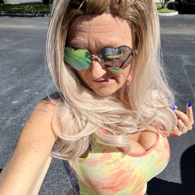 #NewProfilePic #SeductiveSunday # https://t.co/duFQi0EGjQ<a href="/tag/newprofilepic"class="tags">#NewProfilePic</a><a href="/tag/seductivesunday"class="tags">#SeductiveSunday</a>