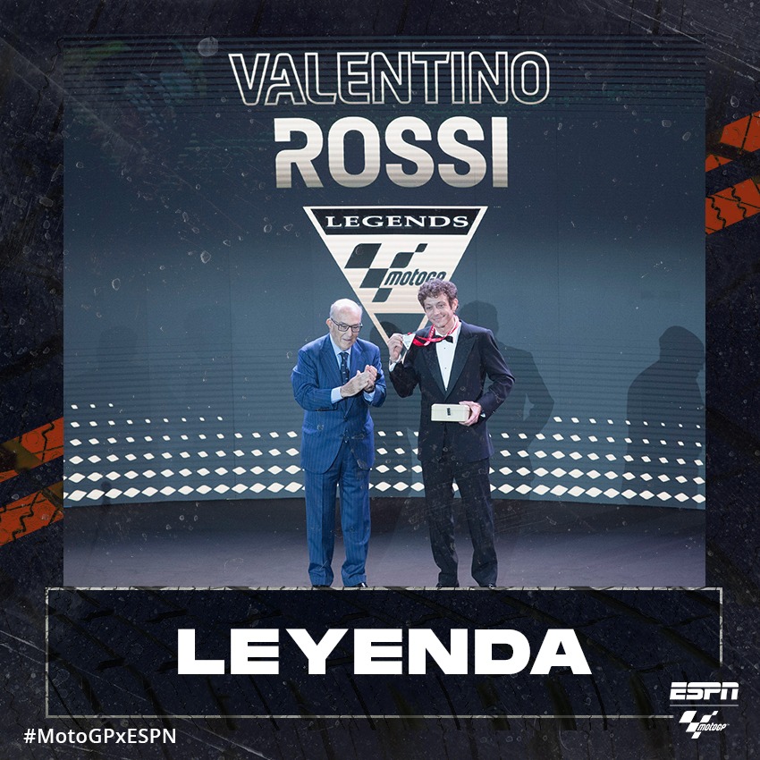 MotoGP_ESPN's tweet photo. #MotoGPxESPN No era necesario pero este domingo en la Gala de final de año, Valentino #Rossi fue nombrado oficialmente una LEYENDA de #MotoGP. ✅

#GrazieVale 

@ValeYellow46 https://t.co/Pil9kjoTRe