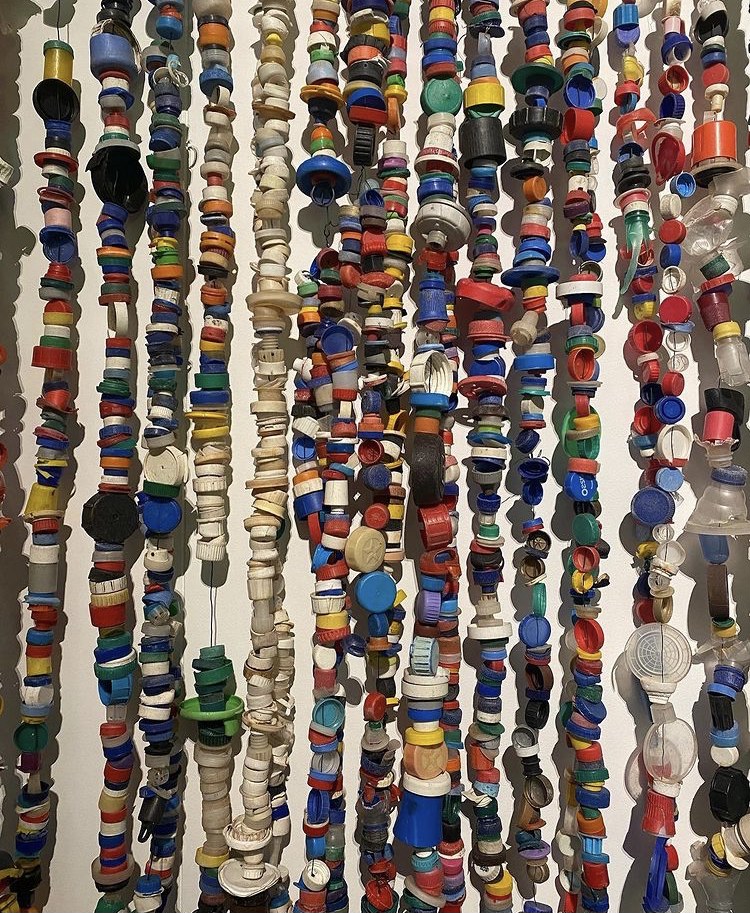 DragonRougeUK's tweet photo. Our Dragons took a little trip to visit @DesignMuseum's Waste Age exhibition last week. It was truly inspiring to see how designers are rethinking the way we live.
#EndTheWasteAge #DRLDN #DRlife #CircularEconomy #sustainability #AgencyLife https://t.co/ig9TArYGhQ