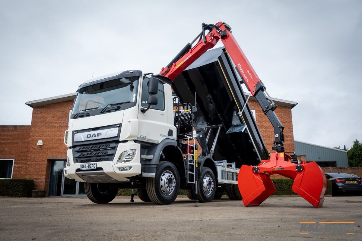 A brand-new DAF CF450 8x4 fitted with a <a href="/kelberg/">Michael Kelberg</a> grab loader for <a href="/eddie/">Eddie</a> wannop limited. Featuring an Edbro TS under-floor RAM and additional equipment to improve driver comfort and safety. 

#edbro #drivercomfort #driversafety #trucks