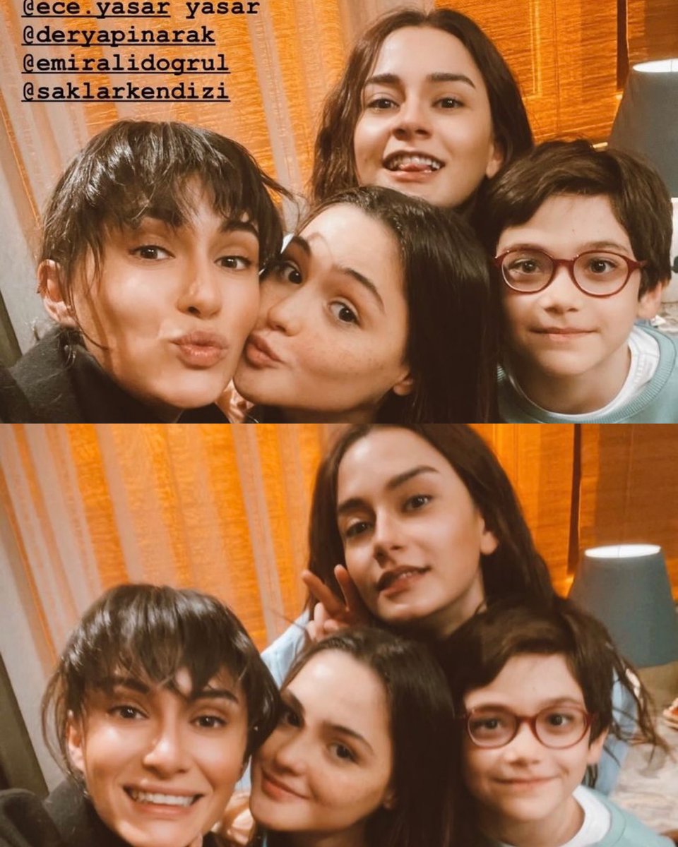 eceyasargifs's tweet photo. family portrait🧡

#annemizisaklarken
#eceyaşar #handedoğandemir https://t.co/jg9Lfmu1xg