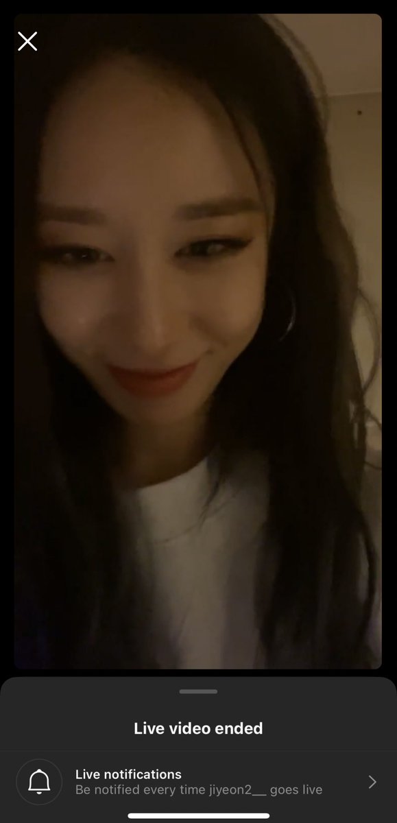 pjy123489's tweet photo. When J said ‘good night’ Omg my heart… https://t.co/oZMNylNWhx
