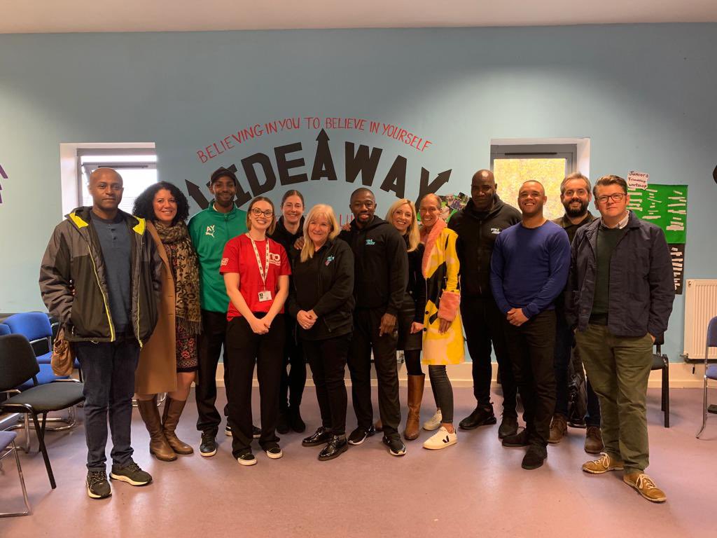 riofoundation's tweet photo. Great to start the week with a community meeting with our Manchester Alliance partners. 
@Hideaway_Youth @84Youth @ClaremontYouth @OddArtsUK @StreetGames @AndyBurnhamGM @GM_VRU @BeverleyHughes1 https://t.co/lmFMjoRxCv