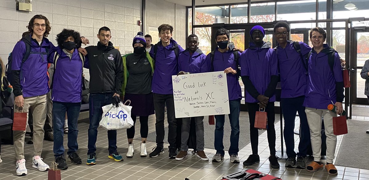 GCMapleLeafSAAC's tweet photo. Thank you to everyone who came out to support and GOOD LUCK to the Cross Country team this weekend! @GCMapleLeafs_XT #GoLeafs https://t.co/vGBXQcTLSs
