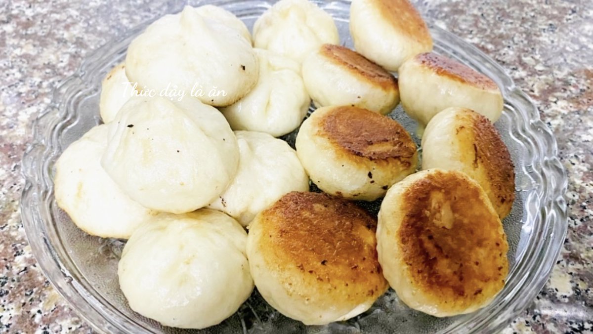 thucdaylaan's tweet photo. Cách làm bánh bao chiên nước Đài Loan thơm ngon, đơn giản tại nhà | Pan-... https://t.co/JqqHl2GioA via @YouTube
#thucdaylaan #recipes #banhbaochiennuoc #panfrieddumpling #튀김만두 #homemade #delicious #monngontainha https://t.co/wrQ0t7P6Sq