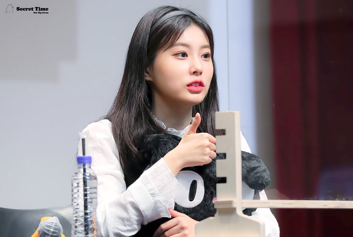 211114 팬싸인회

#강혜원 #Kanghyewon #カン・へウォン #혜원 #hyewon #へウォン

<a href="/hyemu_official/">Team Hyemdan</a>