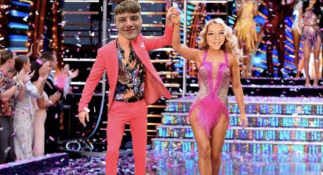 jackmartin113's tweet photo. Booked me and cayci into a salsa class on Wednesday can’t wait to shake these hips! 
#bigstiffidiot https://t.co/tmGFHFlTM5
