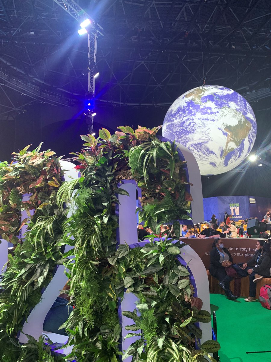 Eurelectric's tweet photo. #CoP26’s half-hearted result is hard to ignore...
To reach #netzero, we need a coal PHASE OUT, not a "phase down"
In this regard, Europe is still a global leader with 24 countries committed to a phase out by 2030, as shown at #PowerBarometer21 https://t.co/uB4iWjvKb4
