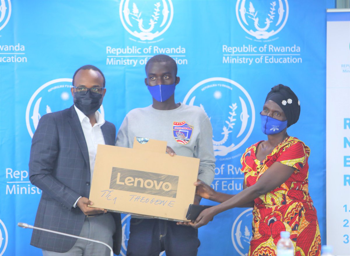 Rwanda_Edu tweet picture